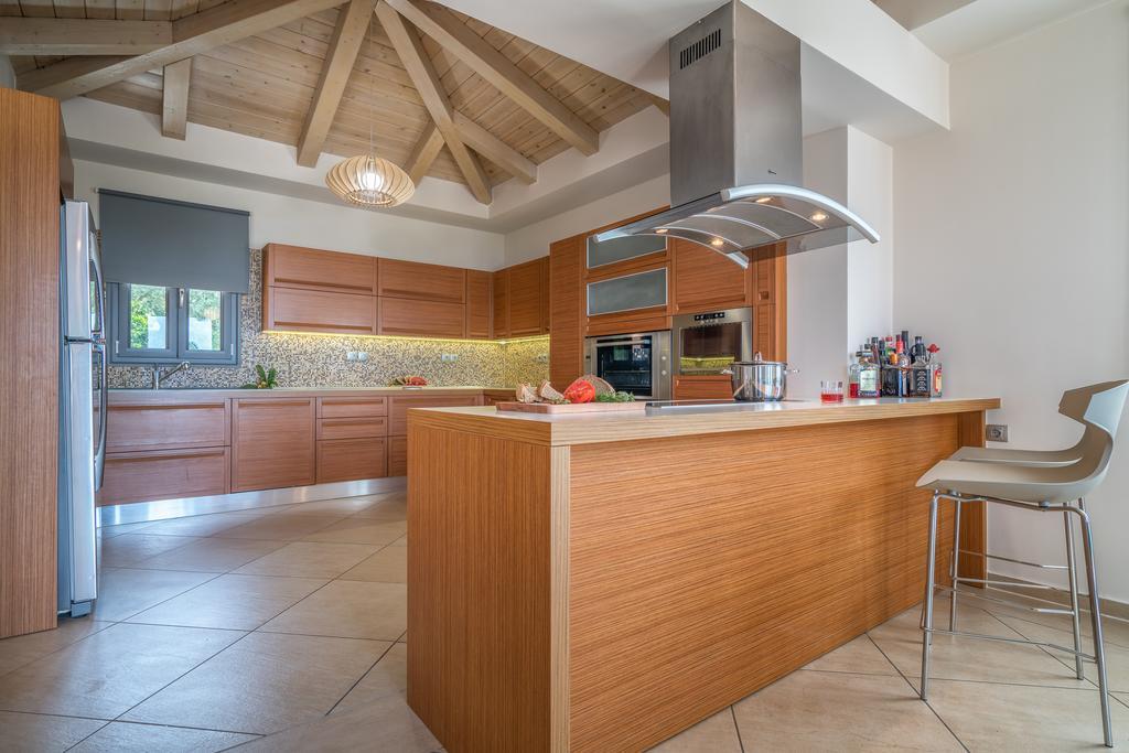 Villa Merovigli - Sea Views & Private Pool, Ideal For Large Groups, By Zantewize Tragaki Luaran gambar
