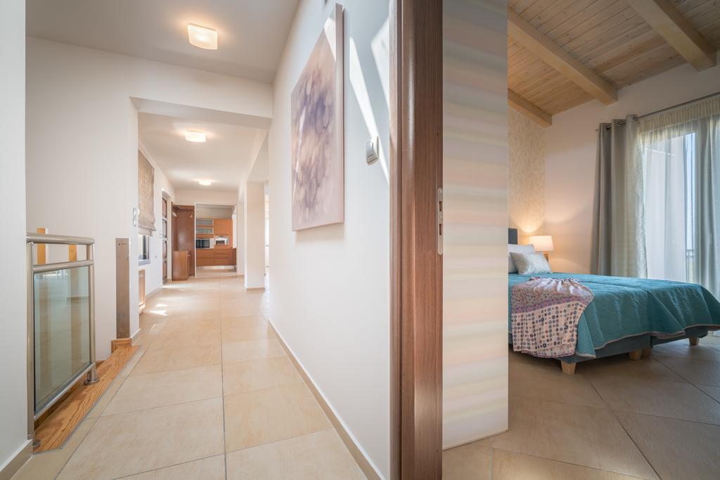 Villa Merovigli - Sea Views & Private Pool, Ideal For Large Groups, By Zantewize Tragaki Luaran gambar